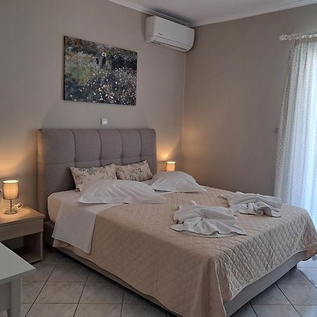 Sigma Hotel Paralia Vrachou Exterior photo