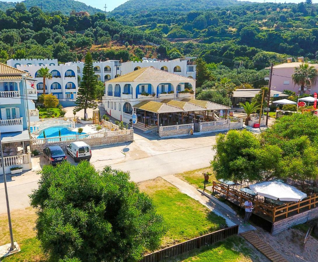 Sigma Hotel Paralia Vrachou Exterior photo